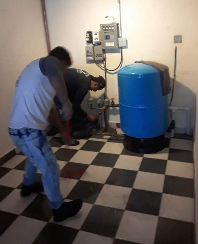 PLOMEROS URGENTES EN CASAS ALEMÁN